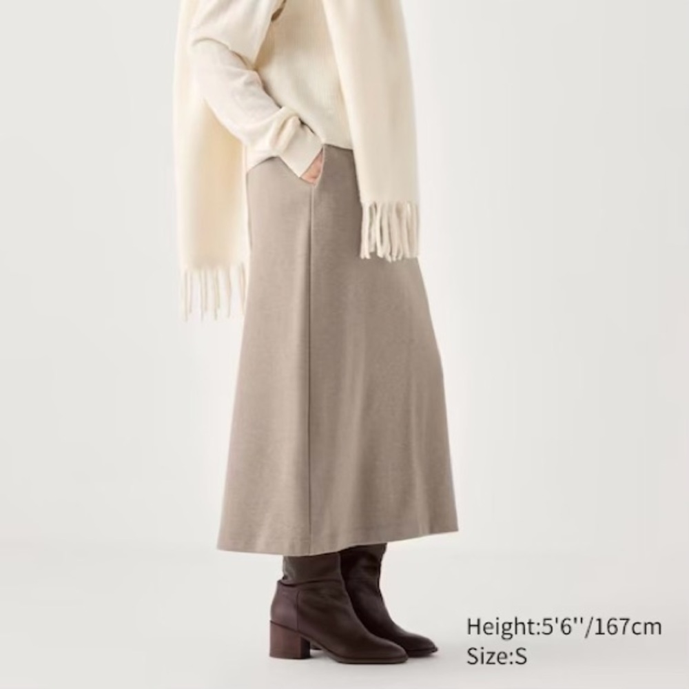 Uniqlo Brushed Jersey Narrow Skirt